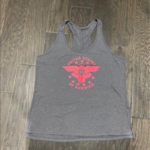 Under Armour Women's
Tank Top Sz XL